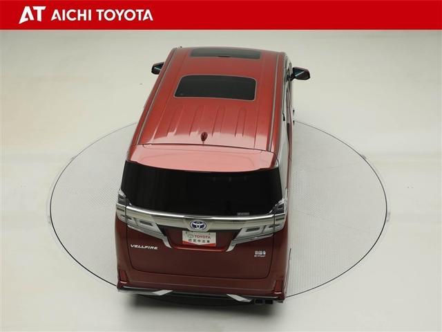 ヴェルファイアハイブリッド ＺＲ　両自動ドア　Ｗエアコン　衝突軽減　リヤカメラ　クルコン　横滑り防止機能　オートエアコン　盗難防止システム　電動シート　三列シート　ＬＥＤライト　スマキー　サイドエアバック　ＡＷＤ　エアバック　アルミ（13枚目）