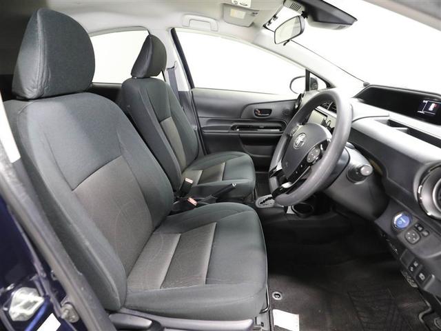 アクア Ｓスタイルブラック　ＡＵＸ端子　バックモニタ－　地デジフルセグ　ナビＴＶ　イモビライザー　ＬＥＤライト　スマートキープッシュスタート　１オーナー　アルミホイール　ＥＴＣ付き　Ｗエアバッグ　キーフリ　メモリーナビゲーション（19枚目）