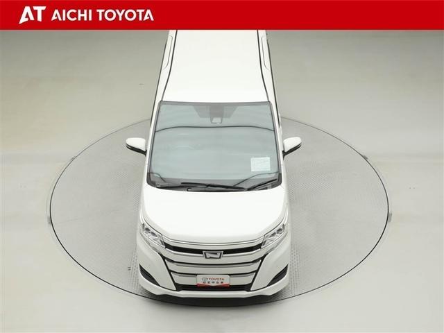 ノア Ｘ　ブレーキサポート　イモビライザー　アイドリングストッ　ＤＶＤ再生可　ＡＵＸ　デュアルエアコン　ワンオーナー車　クルーズＣ　バックモニタ－　地デジＴＶ　ＬＥＤランプ　オートエアコン　ＥＳＣ　ナビ＆ＴＶ（17枚目）