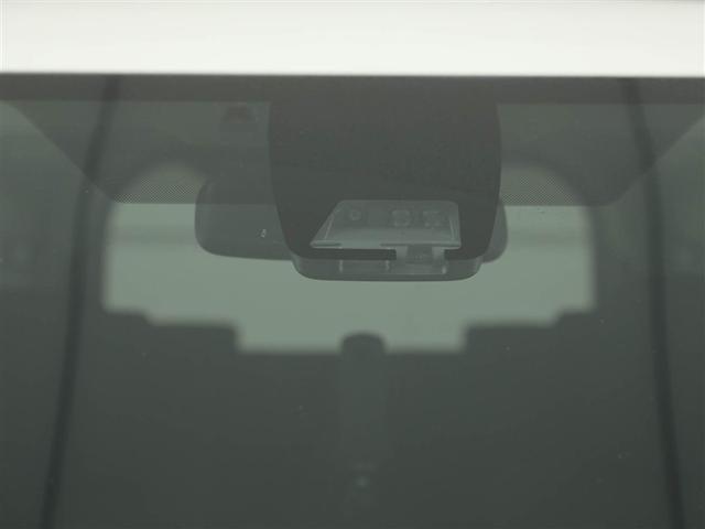 ノア Ｘ　ブレーキサポート　イモビライザー　アイドリングストッ　ＤＶＤ再生可　ＡＵＸ　デュアルエアコン　ワンオーナー車　クルーズＣ　バックモニタ－　地デジＴＶ　ＬＥＤランプ　オートエアコン　ＥＳＣ　ナビ＆ＴＶ（28枚目）