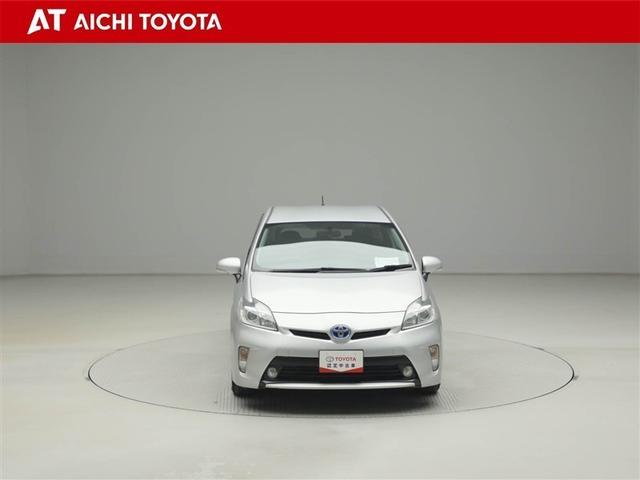 プリウス Ｓ　Ｂモニタ－　フルセグ地デジ　ＡＵＸ接続可　インテリキー　デュアルエアバック　エアＢ　イモビライザー　ＤＶＤ再生可能　ワンオーナー車　ナビＴＶ　ＡＵＴＯエアコン　横スベリ防止　アルミホイール　ＥＴＣ装備（9枚目）