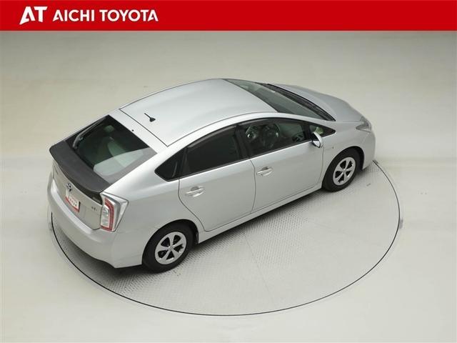 プリウス Ｓ　Ｂモニタ－　フルセグ地デジ　ＡＵＸ接続可　インテリキー　デュアルエアバック　エアＢ　イモビライザー　ＤＶＤ再生可能　ワンオーナー車　ナビＴＶ　ＡＵＴＯエアコン　横スベリ防止　アルミホイール　ＥＴＣ装備（14枚目）