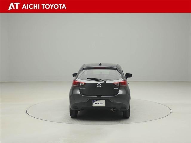 デミオ １５Ｓツーリング　Ｌパッケージ　ＬＥＤ　衝突軽減ブレーキ　バックカメラ　アイドリングストップ　ナビＴＶ　フルセグ　スマートキー　ＥＴＣ　オートエアコン　ミュージックプレイヤー接続可　ＤＶＤ再生可（5枚目）