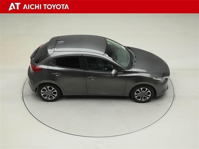 デミオ １５Ｓツーリング　Ｌパッケージ　ＬＥＤ　衝突軽減ブレーキ　バックカメラ　アイドリングストップ　ナビＴＶ　フルセグ　スマートキー　ＥＴＣ　オートエアコン　ミュージックプレイヤー接続可　ＤＶＤ再生可（15枚目）