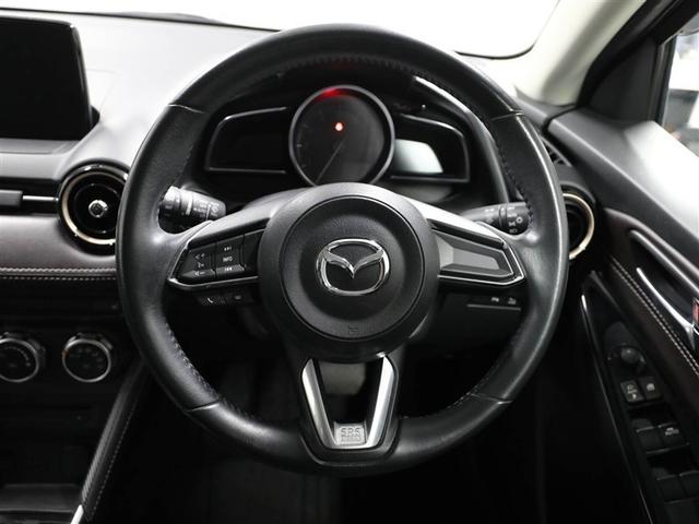 デミオ １５Ｓツーリング　Ｌパッケージ　ＬＥＤ　衝突軽減ブレーキ　バックカメラ　アイドリングストップ　ナビＴＶ　フルセグ　スマートキー　ＥＴＣ　オートエアコン　ミュージックプレイヤー接続可　ＤＶＤ再生可（24枚目）