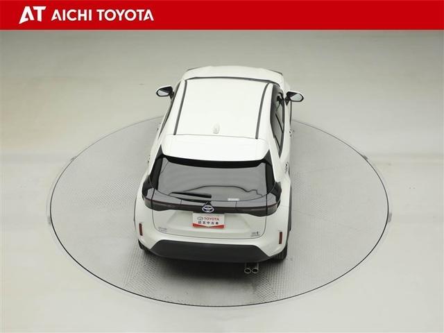 ヤリスクロス ハイブリッドＺ　パワーステアリング　横滑り防止装置　エアコン　ＬＥＤヘットランプ　クルーズＣ　ワンオーナー車　フルセグ地デジ　ＴＶ　ＡＷ　盗難防止装置　キーレス　ＡＢＳ　電動シート　スマートキー　エアバッグ　ＥＴＣ（13枚目）