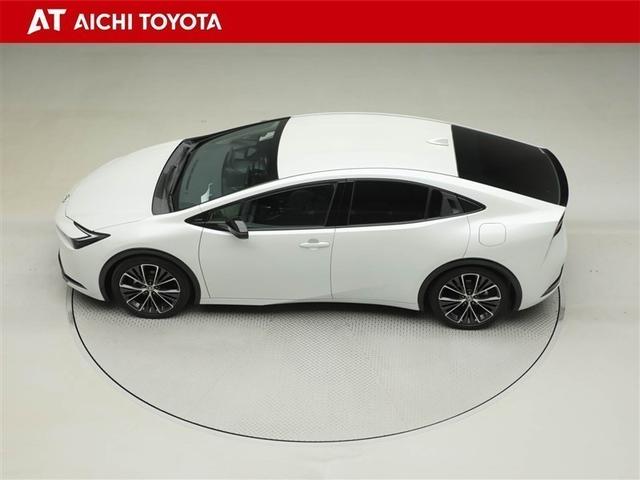 プリウス Ｚ　１オーナー　ＡＣ１００Ｖ　メディアプレイヤー接続　セキュリティー　ＡＷ　オートエアコン　クルーズコントロール　ドライブレコーダ　ＴＶ　運転席パワーシート　横滑り防止装置　ＥＴＣ付　ＡＢＳ　パワステ（11枚目）