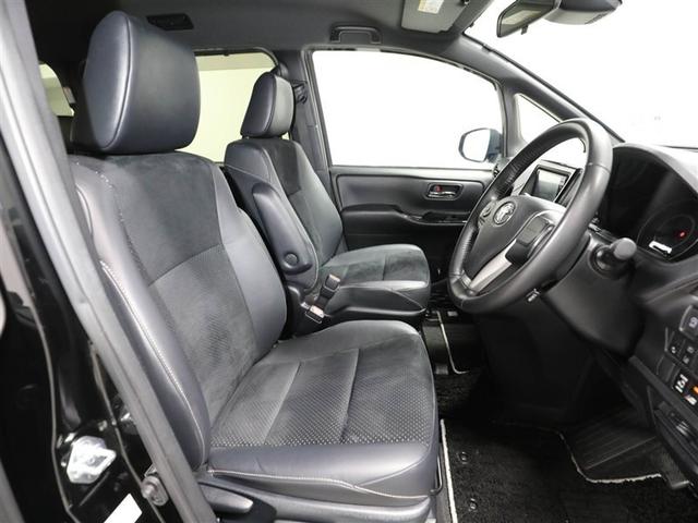 ヴォクシー ZS 煌III メディアプレイヤー接続 バックガイドモニタ エアバッグ AW ワンオーナ LEDライト イモビ リアオートエアコン スマートキ オートクルーズ ETC装備 ABS オートエアコン DVD再生機能(19枚目)