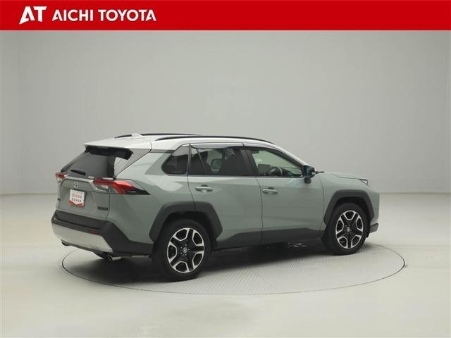 ＲＡＶ４ アドベンチャー　リヤカメラ　アルミ　クルーズＣ　ＬＥＤライト　１オーナー　イモビ　ＥＳＣ　スマキー　ＰＳ　ＥＴＣ付き　エアコン　４ＷＤ車　電動パワーシート　パワーウインドウ　サイドエアバッグ　ＡＢＳ　キーレス（6枚目）