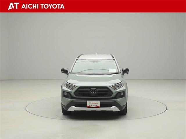 ＲＡＶ４ アドベンチャー　リヤカメラ　アルミ　クルーズＣ　ＬＥＤライト　１オーナー　イモビ　ＥＳＣ　スマキー　ＰＳ　ＥＴＣ付き　エアコン　４ＷＤ車　電動パワーシート　パワーウインドウ　サイドエアバッグ　ＡＢＳ　キーレス（9枚目）