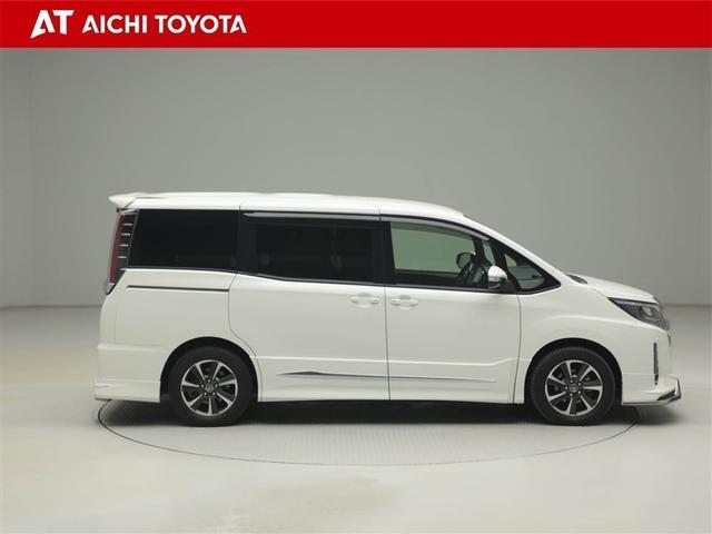 ノア Ｓｉ　１オーナー　プリクラッシュ　地デジ　ＤＶＤ視聴可　ダブルエアコン　ＬＥＤヘットライト　ＥＴＣ付き　クルコン　横滑り防止機能　ナビＴＶ　三列シート　ＡＷ　ＡＡＣ　パワーウインドウ　メモリーナビ　ＡＢＳ（7枚目）