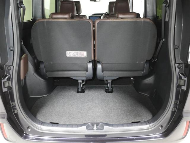 広々としたラゲージスペースを備えています。大きなものや長さのある荷物もしっかりと積み込めます。