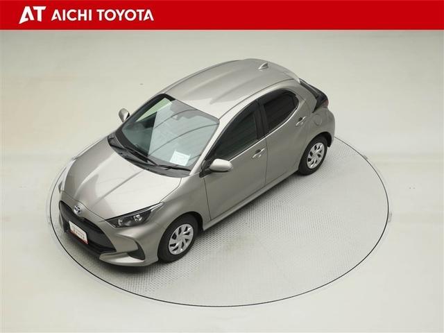 ヤリス ハイブリッドＧ　サイドエアバッグ　スマートキ　Ｂモニター　ＥＴＣ車載器　横滑り防止装置　クルコン　セキュリティアラーム　メディアプレイヤー接続　パワステ　キーフリー　オートエアコン　ＡＢＳ　Ｗエアバック　エアバッグ（10枚目）