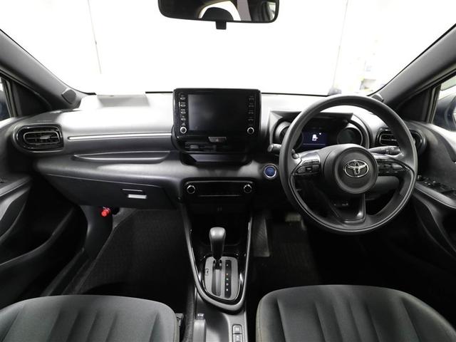 ヤリス ハイブリッドＧ　サイドエアバッグ　スマートキ　Ｂモニター　ＥＴＣ車載器　横滑り防止装置　クルコン　セキュリティアラーム　メディアプレイヤー接続　パワステ　キーフリー　オートエアコン　ＡＢＳ　Ｗエアバック　エアバッグ（18枚目）