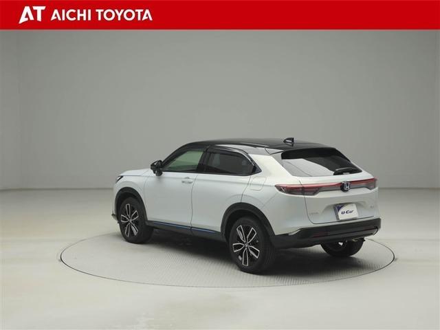 ヴェゼル ｅ：ＨＥＶ　Ｚ・ＰＬａＹパッケージ　オートクルーズコントロール　ワンオーナー　ＬＥＤヘッド　アルミホイール　衝突被害軽減システム　リヤカメラ　フルセグテレビ　横滑り防止装置　ＴＶ　ＥＴＣ　スマートキー　両席エアバック（4枚目）