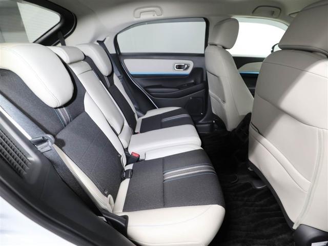 ヴェゼル ｅ：ＨＥＶ　Ｚ・ＰＬａＹパッケージ　オートクルーズコントロール　ワンオーナー　ＬＥＤヘッド　アルミホイール　衝突被害軽減システム　リヤカメラ　フルセグテレビ　横滑り防止装置　ＴＶ　ＥＴＣ　スマートキー　両席エアバック（20枚目）