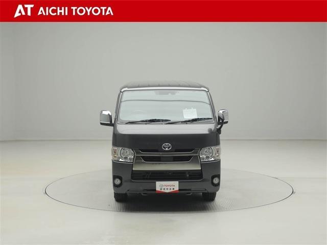 ハイエースバン スーパーＧＬ　ダークプライム　スマートキープッシュスタート　リアカメラ　ダブルエアコン　横滑り防止機能　衝突軽減　エアコン　ＬＥＤライト　１００Ｖ電源　パワーウインドウ　エアバッグ　ＡＢＳ　助手席エアバック　ワンオーナー　キーレス（9枚目）