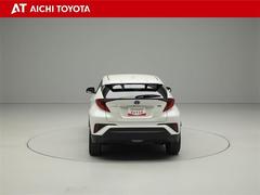 ハイブリッド車を買うならトヨタの『ＴＯＹＯＴＡ認定中古車』！保証は、初度登録年月より起算して１０年間、累計走行距離２０万キロ迄。更に、ロングラン保証が１年付で安心安全です♪ 5