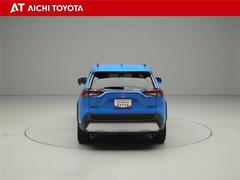 『ＴＯＹＯＴＡ認定中古車』は「まるごとクリーニング」で綺麗な内外装、「車両検査証」はプロによるチェック、買ってからも安心の「ロングラン保証」、３つの安心安全を標準装備したトヨタのブランドＵ-Ｃａｒです 5