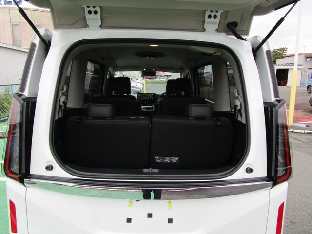 セレナ 1.4 e-4ORCE ハイウェイスターV レーンキープアシスト LED 寒冷地仕様 アラウンドモニター フルオートエアコン ETC 4WD 両側パワースライドドア インテリジェントクルーズ 踏み間違い衝突防止(30枚目)