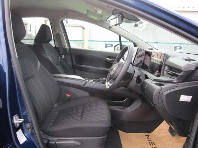 ノート 1.2 X 衝突被害軽減ブレ-キ 全方位カメラ ETC付 LEDヘッドライト レーンアシスト インテリジェントキー ドラレコ 整備記録簿 盗難防止システム ワンセグTV TVナビ メモリーナビ パワーウィンドウ(4枚目)