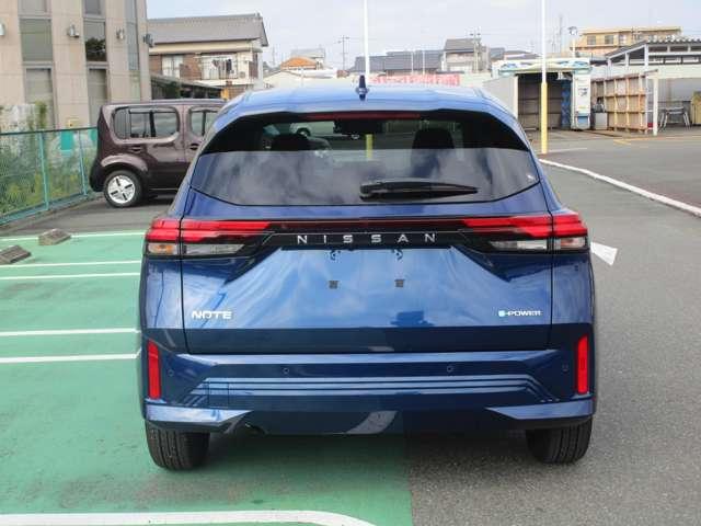 ノート 1.2 X 衝突被害軽減ブレ-キ 全方位カメラ ETC付 LEDヘッドライト レーンアシスト インテリジェントキー ドラレコ 整備記録簿 盗難防止システム ワンセグTV TVナビ メモリーナビ パワーウィンドウ(7枚目)