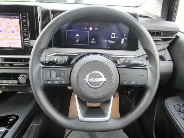 ノート 1.2 X 衝突被害軽減ブレ-キ 全方位カメラ ETC付 LEDヘッドライト レーンアシスト インテリジェントキー ドラレコ 整備記録簿 盗難防止システム ワンセグTV TVナビ メモリーナビ パワーウィンドウ(11枚目)