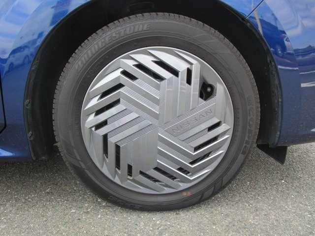 ノート 1.2 X 衝突被害軽減ブレ-キ 全方位カメラ ETC付 LEDヘッドライト レーンアシスト インテリジェントキー ドラレコ 整備記録簿 盗難防止システム ワンセグTV TVナビ メモリーナビ パワーウィンドウ(19枚目)