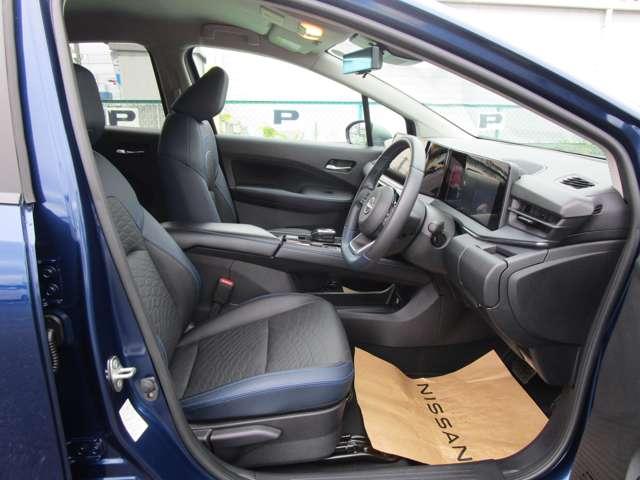 ノート AUTECH 全方位 衝突被害軽減装置 レーンキープ 寒冷地仕様 点検記録簿 LEDヘッド サイドカーテンエアバック インテリジェントキー ETC エアバッグ ナビ・TV メモリーナビ アルミホイール ワンセグ(4枚目)