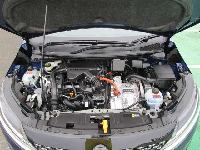 ノート AUTECH 全方位 衝突被害軽減装置 レーンキープ 寒冷地仕様 点検記録簿 LEDヘッド サイドカーテンエアバック インテリジェントキー ETC エアバッグ ナビ・TV メモリーナビ アルミホイール ワンセグ(20枚目)