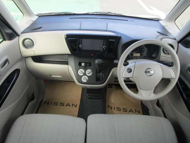 デイズルークス ６６０Ｓ　エマージェンシーブレーキレス　レンタカーＵＰ　バックカメラ　ドラレコ　メンテナンスノート　ナビＴＶ　パワーウインドウ　ＥＴＣ　キ－レス　メモリーナビ　運転席助手席エアバッグ　ＡＢＳ　ドラレコ　運転席エアバッグ　パワーステアリング　エアコン　ワンセグ（3枚目）