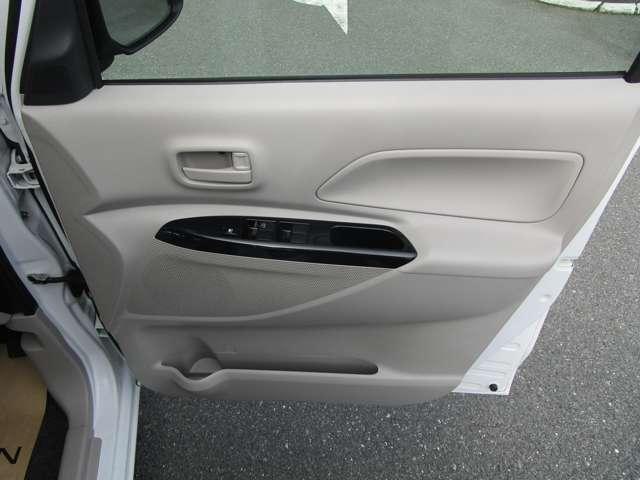 デイズルークス ６６０Ｓ　エマージェンシーブレーキレス　レンタカーＵＰ　バックカメラ　ドラレコ　メンテナンスノート　ナビＴＶ　パワーウインドウ　ＥＴＣ　キ－レス　メモリーナビ　運転席助手席エアバッグ　ＡＢＳ　ドラレコ　運転席エアバッグ　パワーステアリング　エアコン　ワンセグ（8枚目）