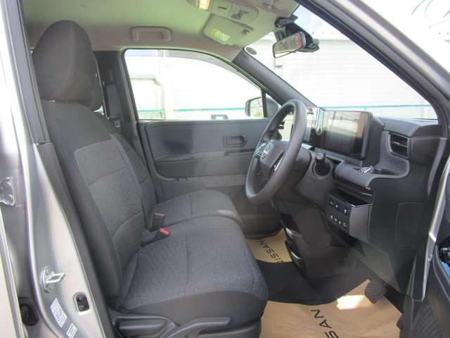 サクラ Ｘ　純正メモリーナビ　ＡＶＭ　ドラレコ前室内　アラウンドヴューモニター　運転席エアバック　ＡＡＣ　ＬＥＤヘッドランプ　スマートキー　レーンアシスト　ドラレコ　キーレスエントリー　パワーステアリング　アルミホイール　ＡＢＳ　サイドカーテンエアバック（9枚目）