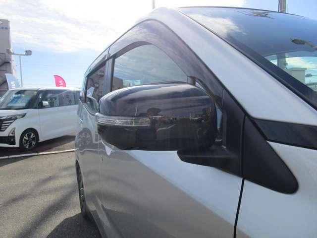 サクラ Ｘ　純正メモリーナビ　ＡＶＭ　ドラレコ前室内　アラウンドヴューモニター　運転席エアバック　ＡＡＣ　ＬＥＤヘッドランプ　スマートキー　レーンアシスト　ドラレコ　キーレスエントリー　パワーステアリング　アルミホイール　ＡＢＳ　サイドカーテンエアバック（10枚目）