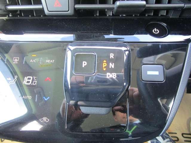 サクラ Ｘ　純正メモリーナビ　ＡＶＭ　ドラレコ前室内　アラウンドヴューモニター　運転席エアバック　ＡＡＣ　ＬＥＤヘッドランプ　スマートキー　レーンアシスト　ドラレコ　キーレスエントリー　パワーステアリング　アルミホイール　ＡＢＳ　サイドカーテンエアバック（16枚目）