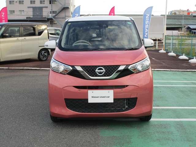 デイズ ６６０　ボレロ　レンタカーＵＰ　純正メモリーナビ　ドラレコ　全周囲モニター　メモリーナビ　ドライブレコーダー　フルオートエアコン　Ｗエアバック　アイドリングストップ　ＥＴＣ　衝突回避支援（3枚目）