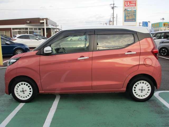 デイズ ６６０　ボレロ　レンタカーＵＰ　純正メモリーナビ　ドラレコ　全周囲モニター　メモリーナビ　ドライブレコーダー　フルオートエアコン　Ｗエアバック　アイドリングストップ　ＥＴＣ　衝突回避支援（4枚目）