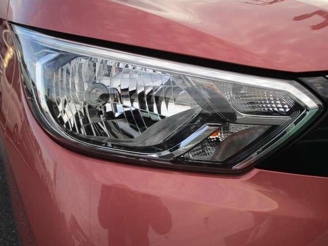 デイズ ６６０　ボレロ　レンタカーＵＰ　純正メモリーナビ　ドラレコ　全周囲モニター　メモリーナビ　ドライブレコーダー　フルオートエアコン　Ｗエアバック　アイドリングストップ　ＥＴＣ　衝突回避支援（9枚目）