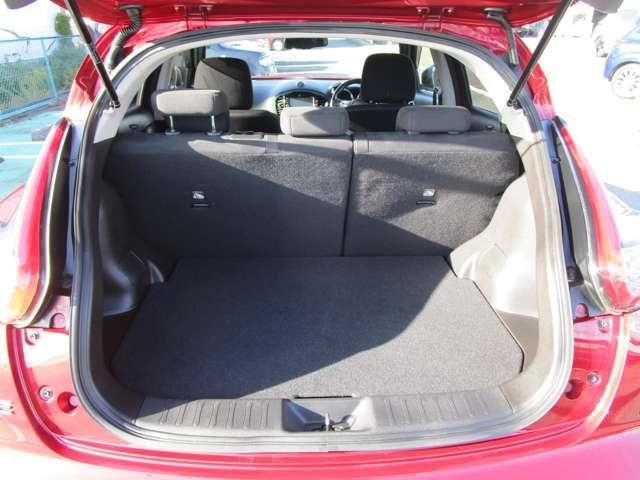 ジューク １．５　１５ＲＸ　Ｖセレクション　ＡＵＴＯエアコン　車線逸脱警報システム　パワーウィンドウ　スマートエントリー　ドラレコ　Ａストップ　アルミホイール　ＥＴＣ車載器　メモリーナビ　取説記録簿　ナビ＆ＴＶ　ワンセグ　ＷエアＢ　エアバッグ（10枚目）
