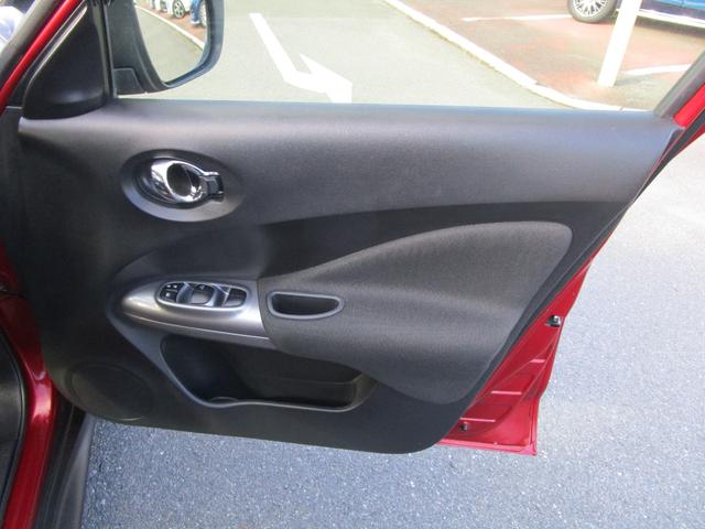 ジューク １．５　１５ＲＸ　Ｖセレクション　ＡＵＴＯエアコン　車線逸脱警報システム　パワーウィンドウ　スマートエントリー　ドラレコ　Ａストップ　アルミホイール　ＥＴＣ車載器　メモリーナビ　取説記録簿　ナビ＆ＴＶ　ワンセグ　ＷエアＢ　エアバッグ（19枚目）