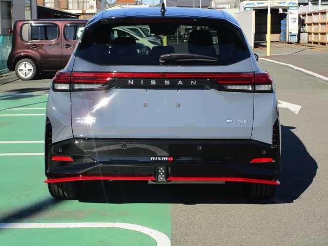 オーラ １．２　ＮＩＳＭＯ　チューンド　ｅ－ＰＯＷＥＲ　４ＷＤ　ナビＴＶ　アラウンドモニター　ドラレコ　エマブレ　寒冷地　アルミ　キーレス　４ＷＤ　ＥＴＣ　ＬＥＤヘッドライト　追従クルーズ（7枚目）