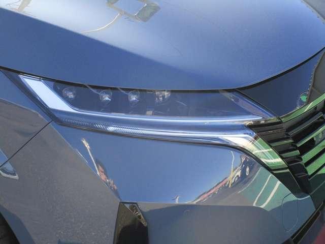 オーラ １．２　ＮＩＳＭＯ　チューンド　ｅ－ＰＯＷＥＲ　４ＷＤ　ナビＴＶ　アラウンドモニター　ドラレコ　エマブレ　寒冷地　アルミ　キーレス　４ＷＤ　ＥＴＣ　ＬＥＤヘッドライト　追従クルーズ（8枚目）