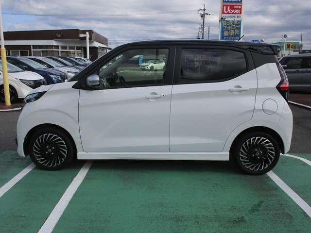 デイズ ６６０ハイウェイスターＧターボアーバンクロム　プロパイロット　踏み間違い防止　３６０°カメラ　レーダークルコン　レーンキープアシスト　インテリジェントキー　ＬＥＤライト　オートエアコン　メモリーナビ（6枚目）