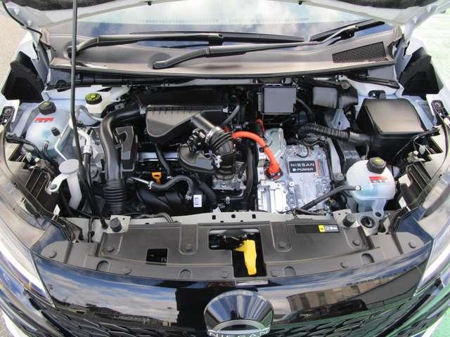 オーラ １．２　Ｇ　自動（被害軽減）ブレーキ　ＬＥＤ　ＬＫＡ　アルミホイール　インテリジェントキー　パワーウィンドウ　フルオートエアコン　キーレスエントリー　メモリーナビ　ナビＴＶ　記録簿　パワーステアリング　エアバッグ（20枚目）