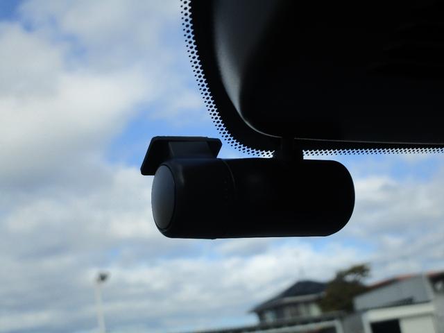 オーラ １．２　Ｇ　自動（被害軽減）ブレーキ　ＬＥＤ　ＬＫＡ　アルミホイール　インテリジェントキー　パワーウィンドウ　フルオートエアコン　キーレスエントリー　メモリーナビ　ナビＴＶ　記録簿　パワーステアリング　エアバッグ（21枚目）