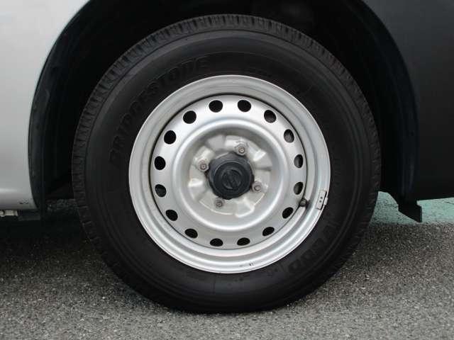 ���ÎԂ͈�_���̂��߁A�����߂ɂ���������������΍K���ł��B