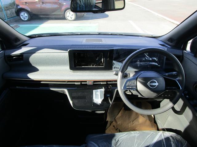 �����F�̓u���b�N