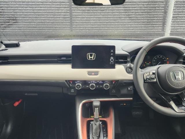 ヴェゼル ｅ：ＨＥＶ　ＰＬａＹ　ワンオーナー　ＬＥＤ　アルミホイール（3枚目）