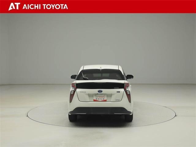 プリウス Ａツーリングセレクション　ＬＥＤヘットランプ　インテリジェントクリアランスソナー　ワンオーナー車　地デジＴＶ　ＴＶナビ　オートクルーズ　ＡＷ　オートエアコン　ＡＢＳ　キーレスキー　４ＷＤ　サイドエアバッグ　スマートキー　ＥＴＣ（5枚目）