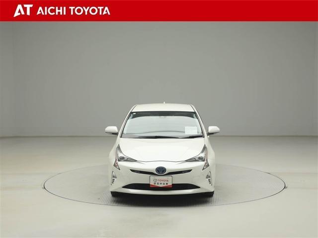 プリウス Ａツーリングセレクション　ＬＥＤヘットランプ　インテリジェントクリアランスソナー　ワンオーナー車　地デジＴＶ　ＴＶナビ　オートクルーズ　ＡＷ　オートエアコン　ＡＢＳ　キーレスキー　４ＷＤ　サイドエアバッグ　スマートキー　ＥＴＣ（9枚目）